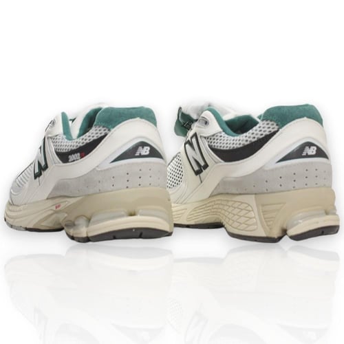 New Balance 2002