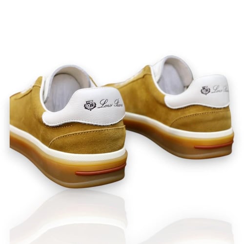 لورو بيانا - Loro Piana