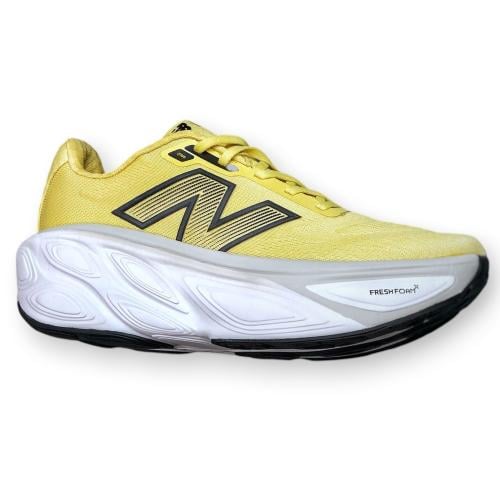 New Balance -Fresh Foam More V4- نيوبالانس