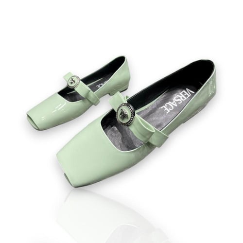 حذاء فيرزاتشي سليبر نسائي - Versace Shoes Slippers...