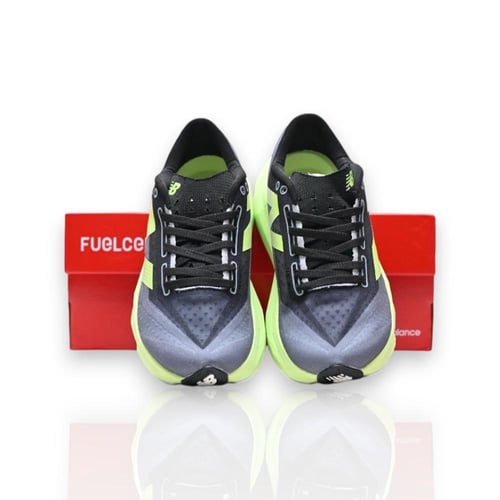 New Balance FuelCell SuperComp Elite v4