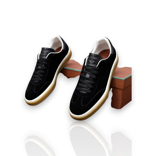 لورو بيانا - Loro Piana