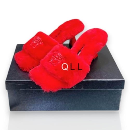 حذاء فيرزاتشي سليبر نسائي - Versace Shoes Slippers...