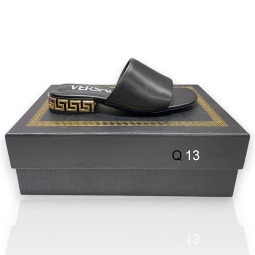 حذاء فيرزاتشي سليبر نسائي - Versace Shoes Slippers...
