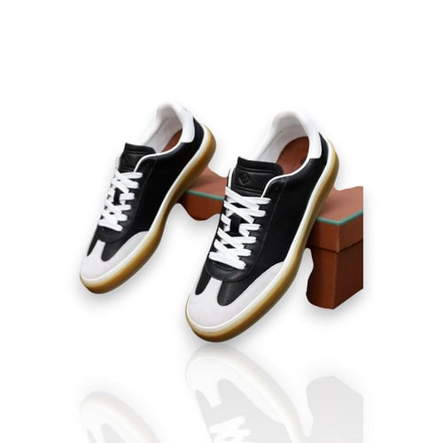 لورو بيانا - Loro Piana