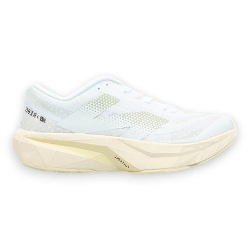 New Balance -FuelCell Rebel v4- نيوبالانس
