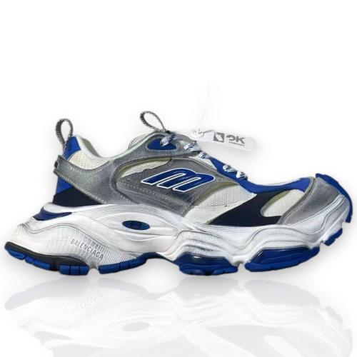 Balenciaga -بالينسياغا