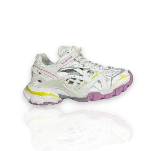 Balenciaga -بالينسياغا