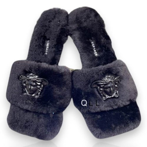 حذاء فيرزاتشي سليبر نسائي - Versace Shoes Slippers...