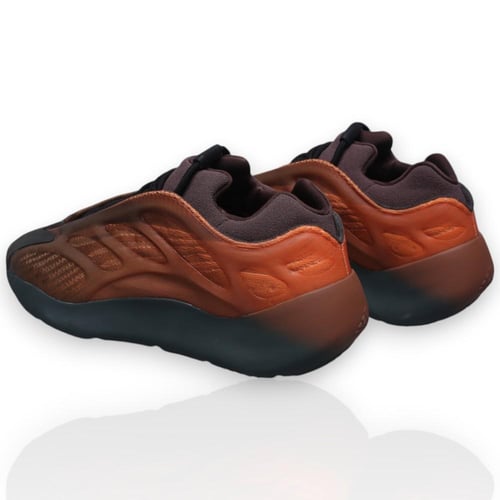 Adidas - Yeezy Boost 700 - أديداس