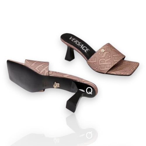 حذاء فيرزاتشي سليبر نسائي - Versace Shoes Slippers...