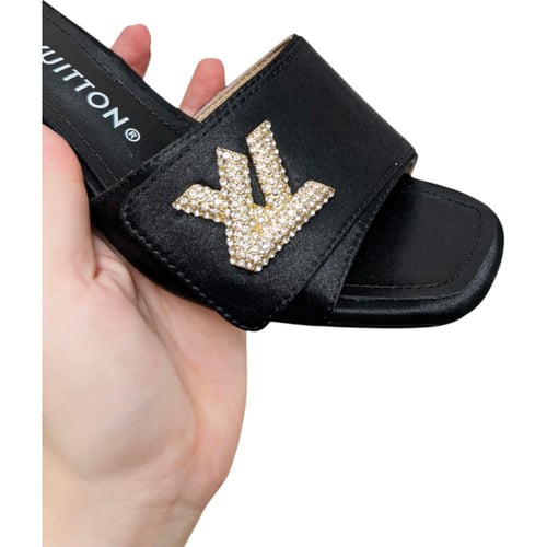 لويس فويتون سليبر - Louis Vuitton Slippers Sandals