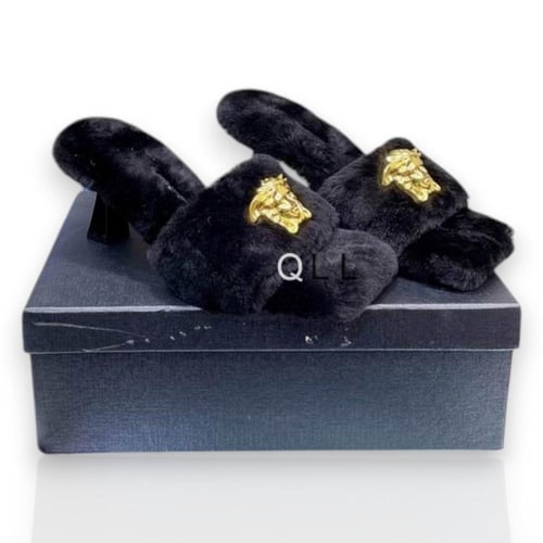 حذاء فيرزاتشي سليبر نسائي - Versace Shoes Slippers...
