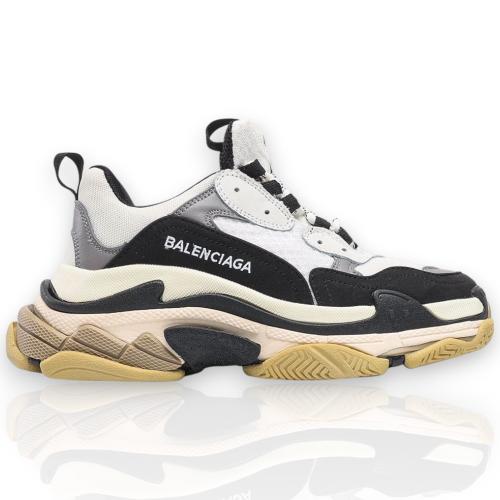 Balenciaga -بالينسياغا