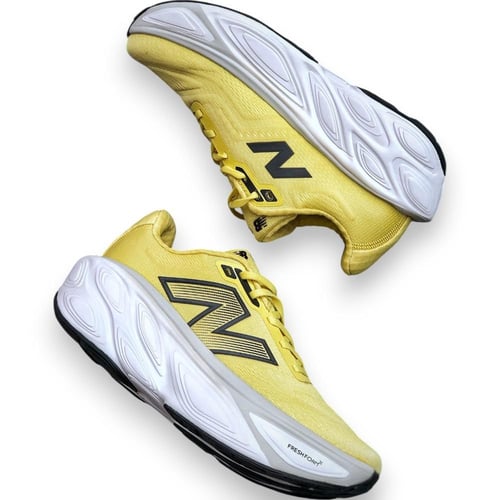 New Balance -Fresh Foam More V4- نيوبالانس