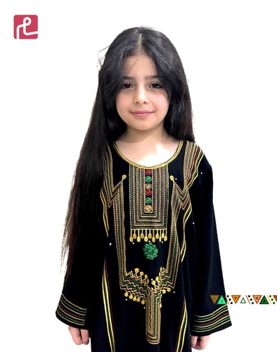 ثوب مستوحاة من المنطقة الجنوبية