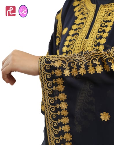 ثوب مستوحاة من موروث المنطقة الشرقية