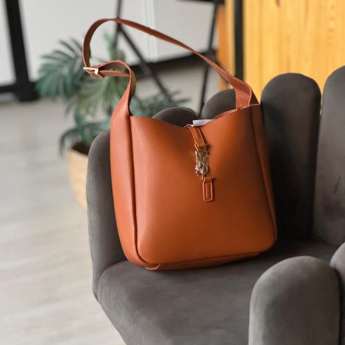 شنطة سان لوران