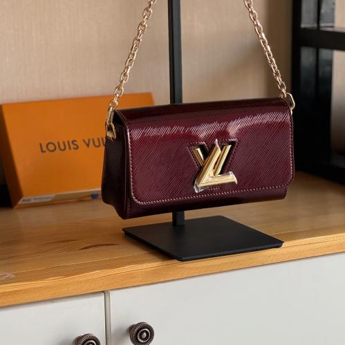 شنطة لويس فيتون