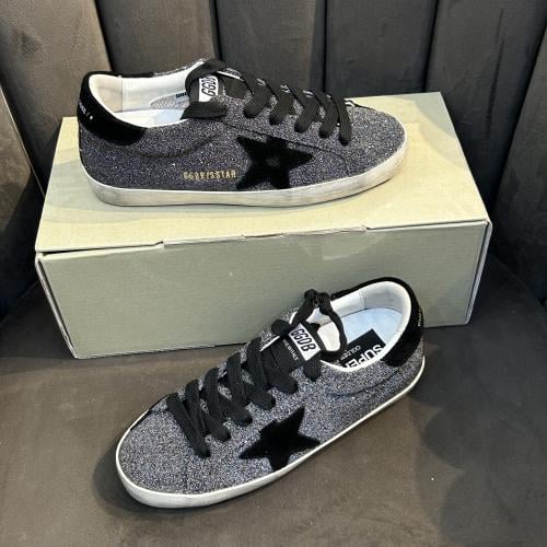 شوز Golden goose