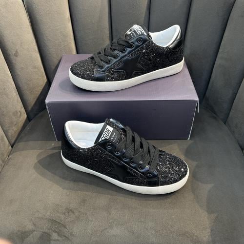 شوز Golden goose