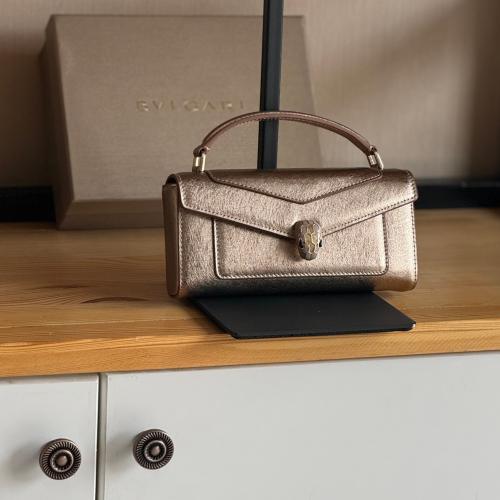 شنطة بولغاري