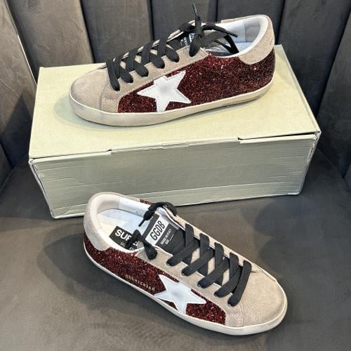 شوز Golden goose