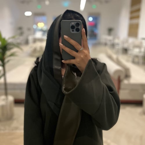 عباية شتوية جوخ مع جلد