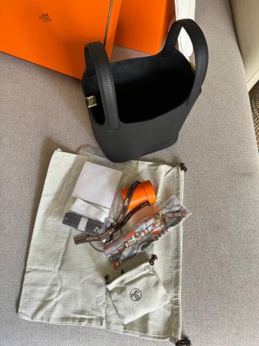 شنطة ايرميز بيوكتين18cm