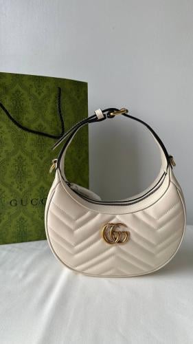 شنطة قوتشي GG MARMONT مقاس 21.5cm