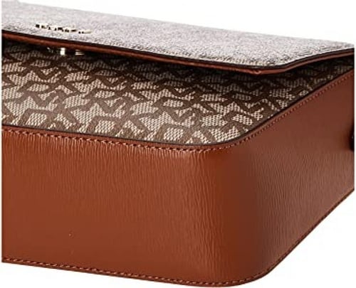 شنطه دكنى لون بنى