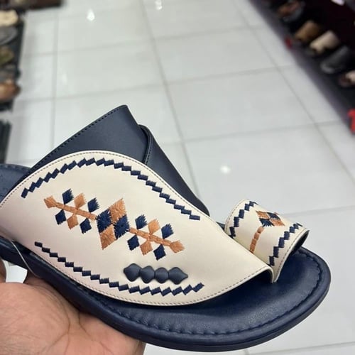 حذاء رجالي شرقي إيطالي O.506 IVORYNAVY
