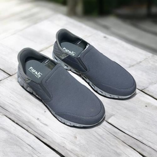 حذاء رجالي رياضي