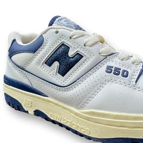 New Balance 550