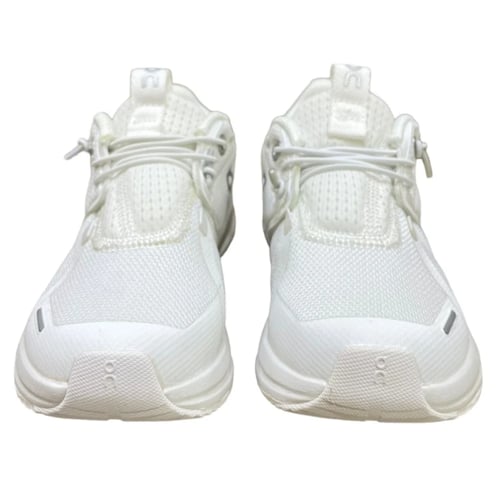 حذاء اون راننج Cloud Play