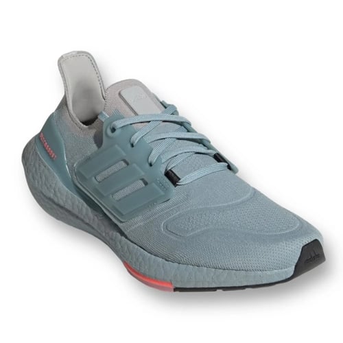 حذاء رياضي الترا بوست من اديداس