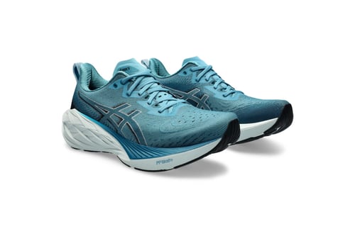 حذاء رياضي اسيكس NOVABLAST 4