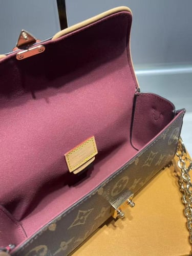 حقيبة Pochette Camille