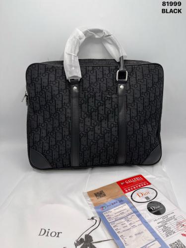 شنطة ديور نسائي