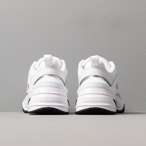 حذاء نايكي M2K - وايت بلاك باك