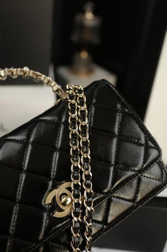 شنطة نسائية