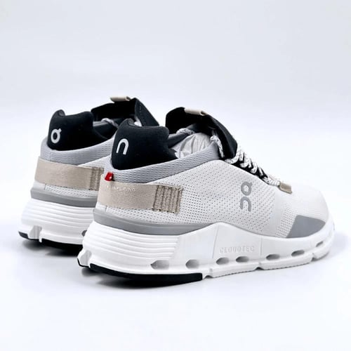 حذاء رجالي اون راننج