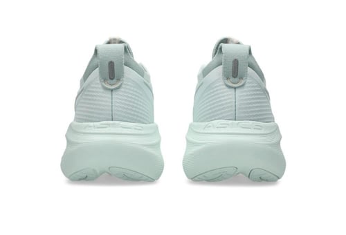 حذاء رجالي من أسيكس