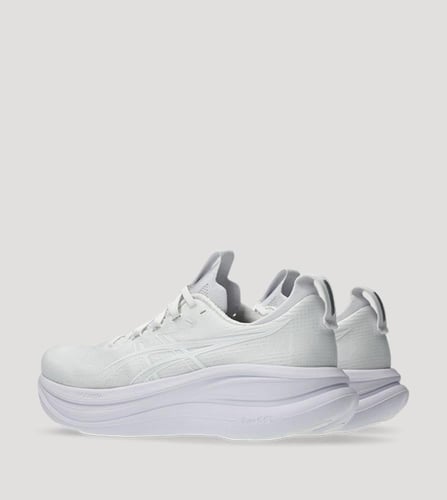 حذاء اسيكس جري مريح بنعل ممتص للصدمات – نسائي أبيض