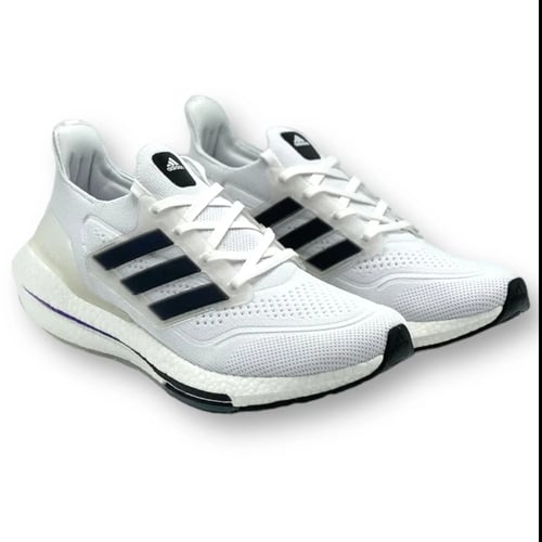 حذاء رياضي الترا بوست من اديداس