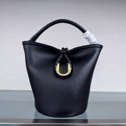 حقيبة دلو جلدية من لو بيتي بامبولا