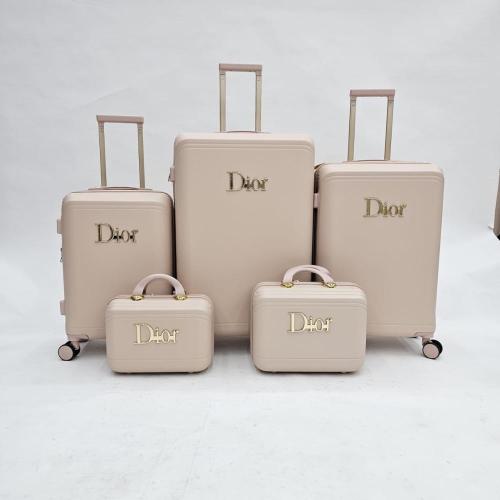 طقم شنط سفر 5 قطع قابل للتوسعة بتصميم COACH – أوف...