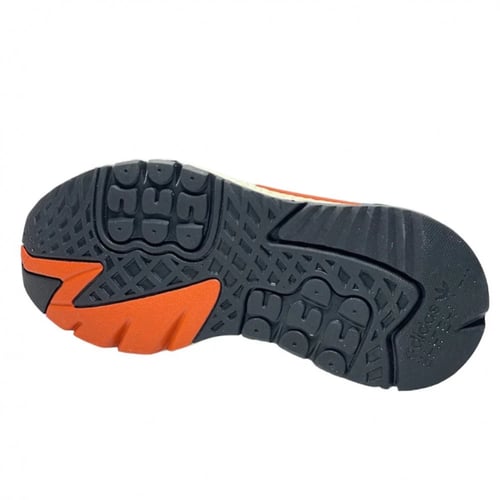 حذاء Adidas Ultraboost