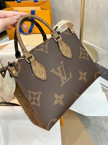 شنطة لويس فيتون