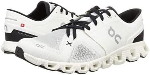 حذاء رياضي كلاود اكس 3 للنساء من اون